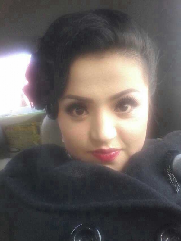 高贵典雅的第四张照片--平顶山相亲服务中心