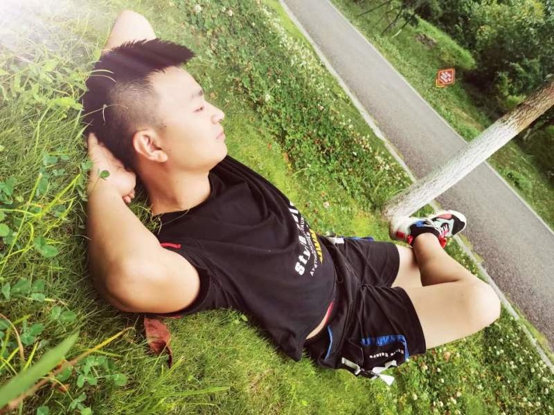 危笑的第一张照片--平顶山相亲服务中心