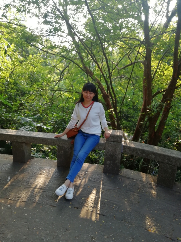 夏陌的第一张照片--平顶山相亲服务中心