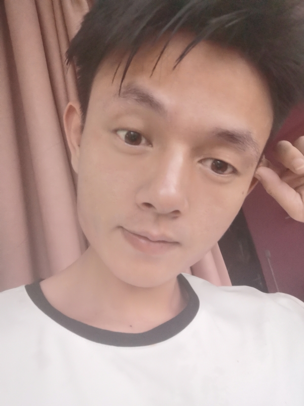 一一得一的第一张照片--平顶山相亲服务中心