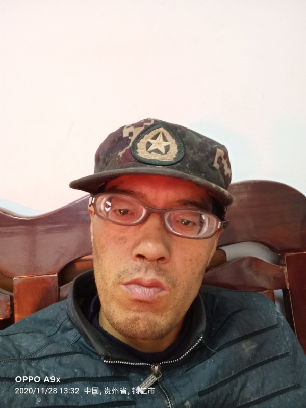 等待有缘人的第四张照片--平顶山相亲服务中心