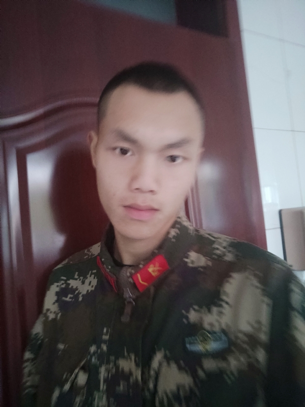 洛洛的第一张照片--平顶山相亲服务中心