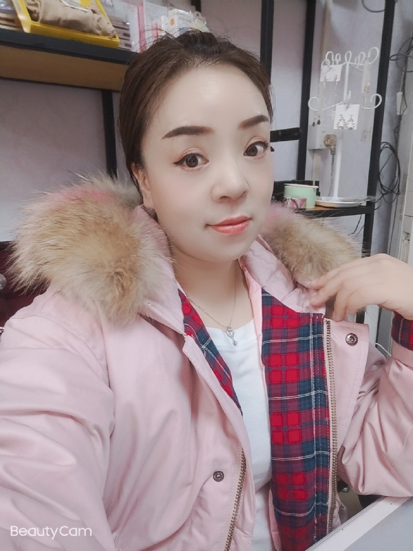 爱雨的第一张照片--平顶山相亲服务中心