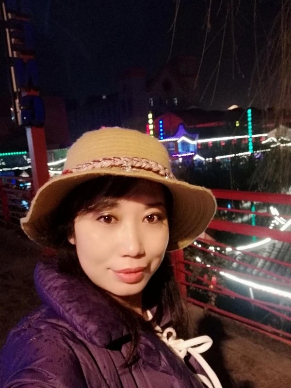 阳光明媚的第一张照片--平顶山相亲服务中心