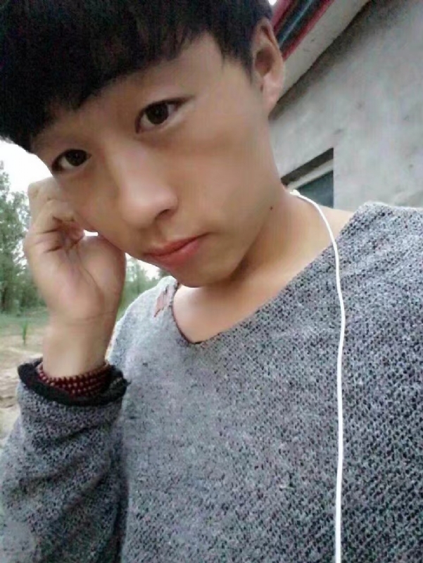 小胡的第一张照片--平顶山相亲服务中心