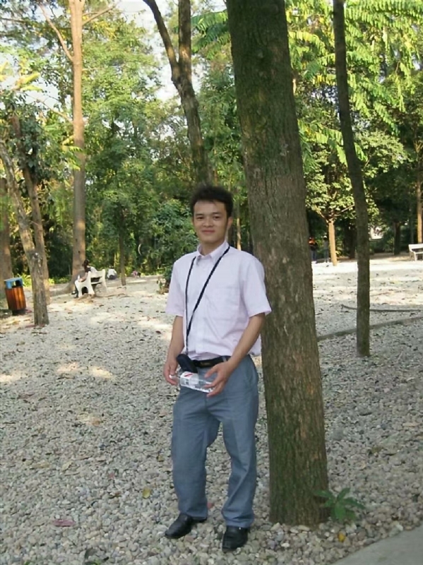 雨浓的第二张照片--平顶山相亲服务中心