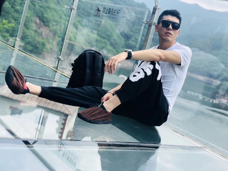 庄周梦蝶的第一张照片--平顶山相亲服务中心