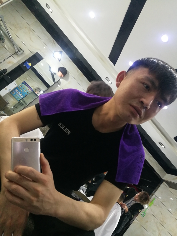 未来可期的我的第四张照片--平顶山相亲服务中心