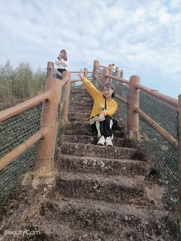 珠珠的第一张照片--平顶山相亲服务中心