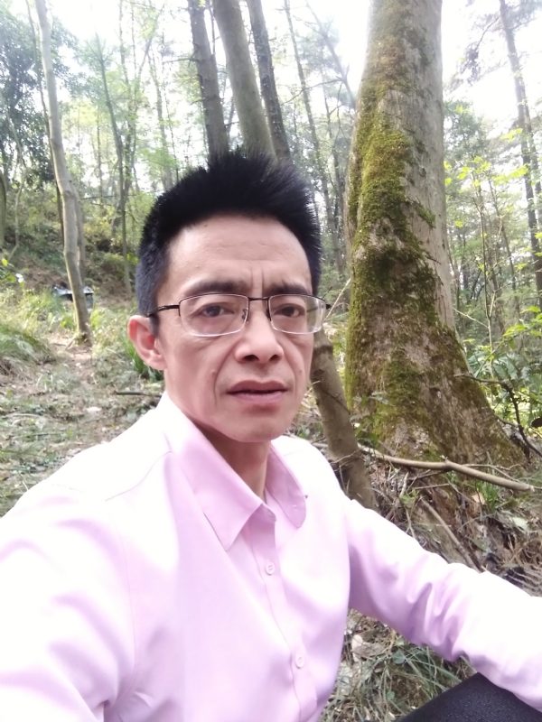 吴彬的第一张照片--平顶山相亲服务中心