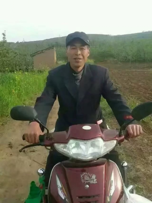 牵手随缘的第一张照片--平顶山相亲服务中心