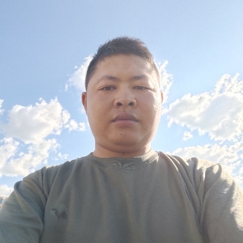 马的第一张照片--平顶山相亲服务中心