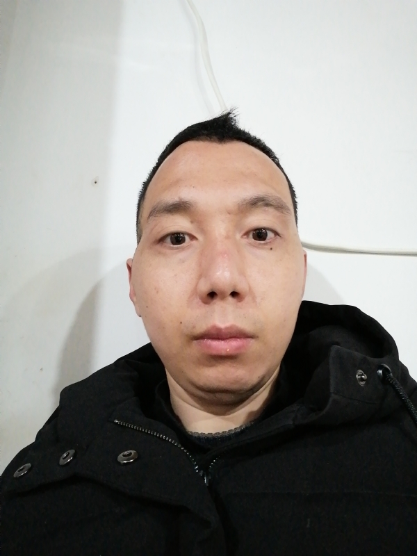 我要捡钱的第一张照片--平顶山相亲服务中心