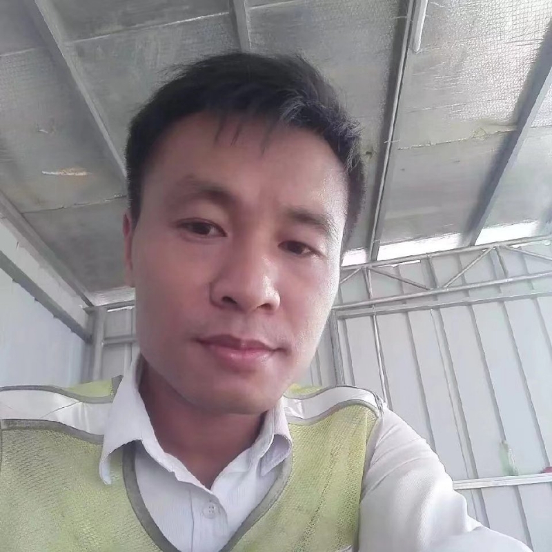 小马哥的第一张照片--平顶山相亲服务中心