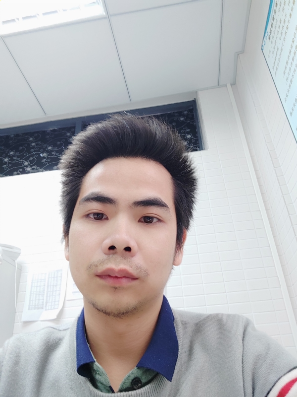 蓝先生的第一张照片--平顶山相亲服务中心