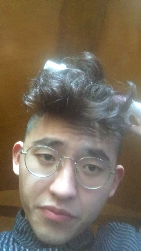 猪有皮的第一张照片--平顶山相亲服务中心