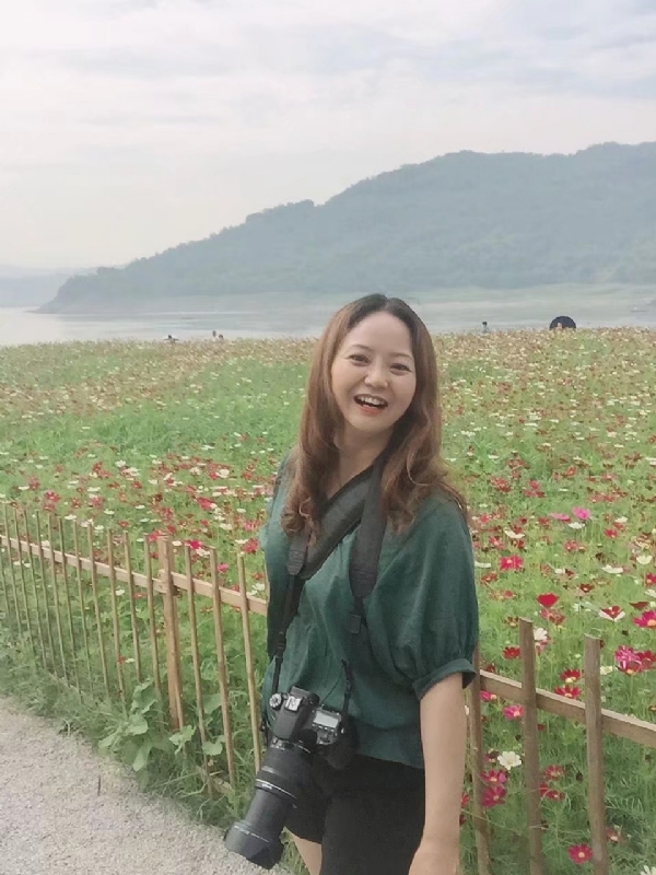 花雨的第一张照片--平顶山相亲服务中心