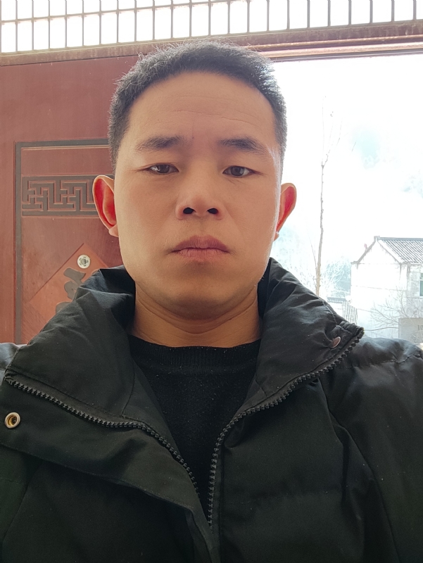 勇敢的成长的第一张照片--平顶山相亲服务中心