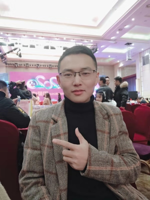 遇见不一样的自己的第一张照片--平顶山相亲服务中心