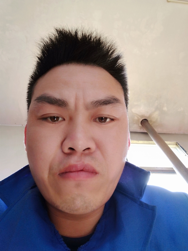 太阳红的第二张照片--平顶山相亲服务中心