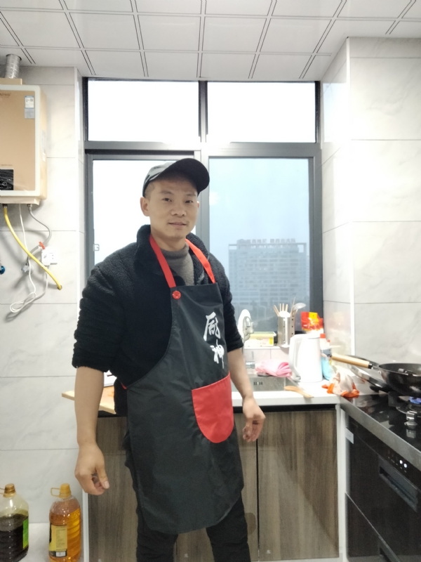 国宝的第一张照片--平顶山相亲服务中心