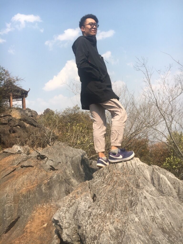 雨夜寻知己的第一张照片--平顶山相亲服务中心