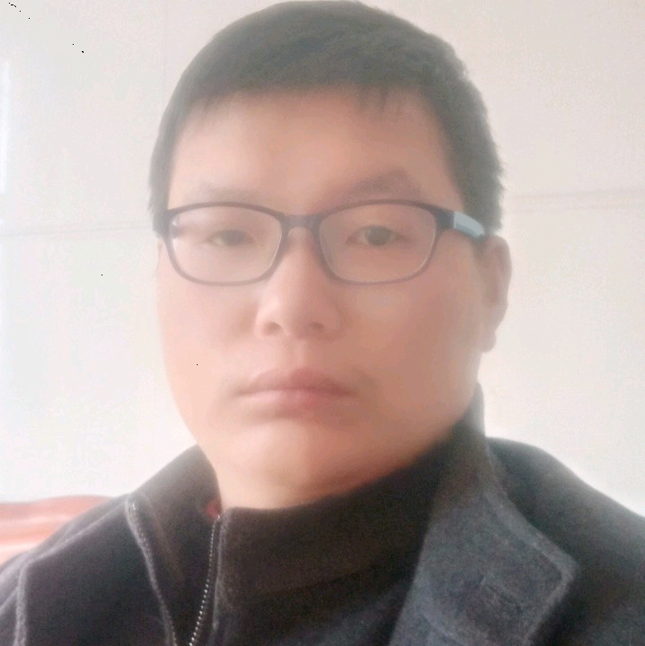 小男人的第一张照片--平顶山相亲服务中心