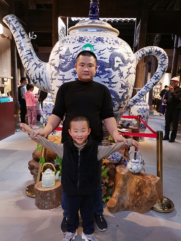 啊柳的第一张照片--平顶山相亲服务中心