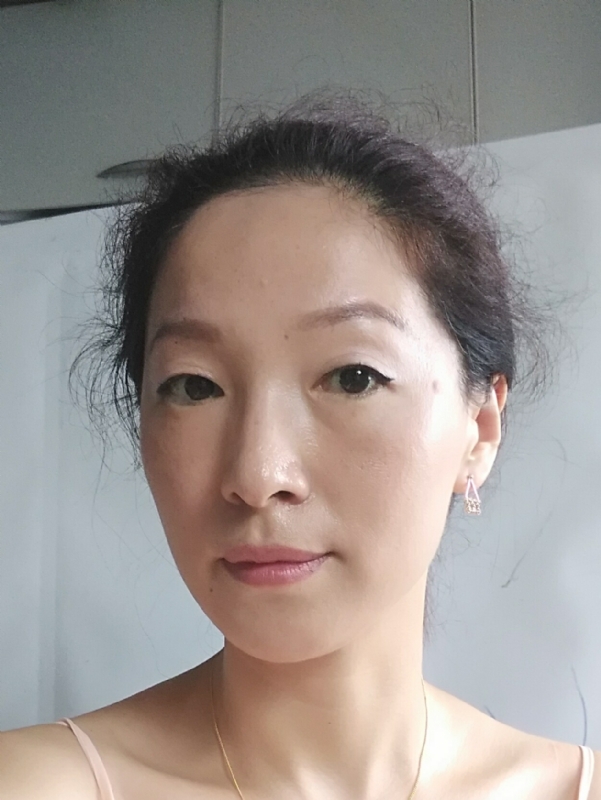 彼岸花的第一张照片--平顶山相亲服务中心