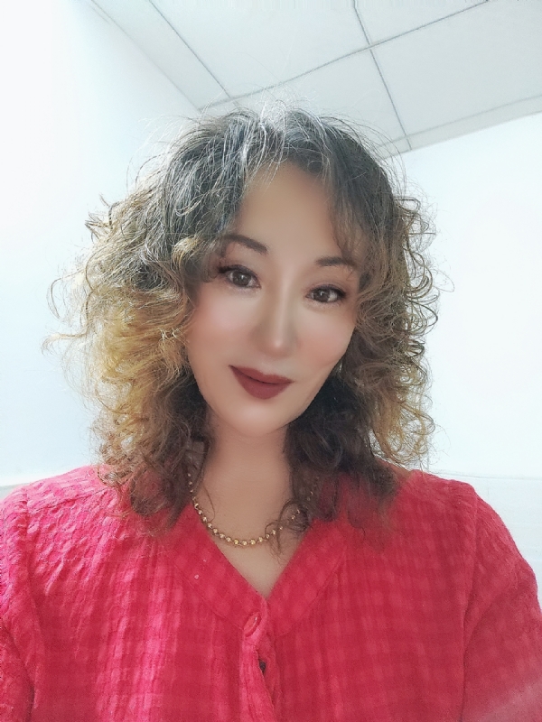 燕子的第一张照片--平顶山相亲服务中心