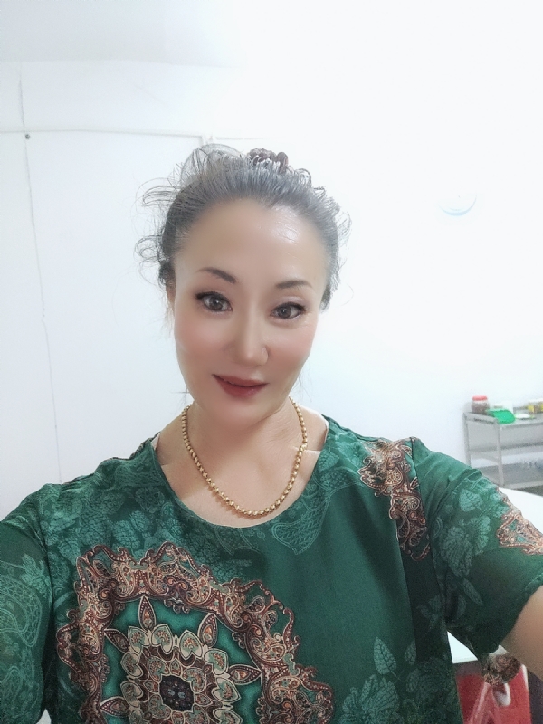 燕子的第二张照片--平顶山相亲服务中心