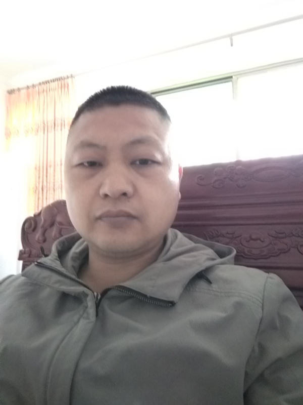 yexin的第一张照片--平顶山相亲服务中心