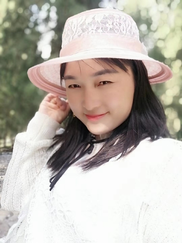 凤凰的第一张照片--平顶山相亲服务中心