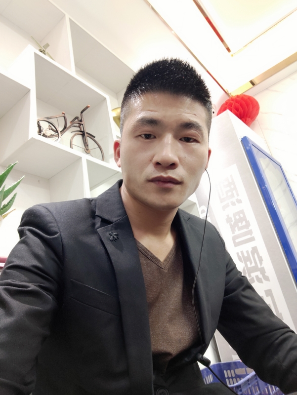 阿木1234的第一张照片--平顶山相亲服务中心