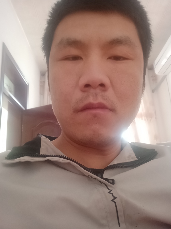 非诚勿扰的第一张照片--平顶山相亲服务中心