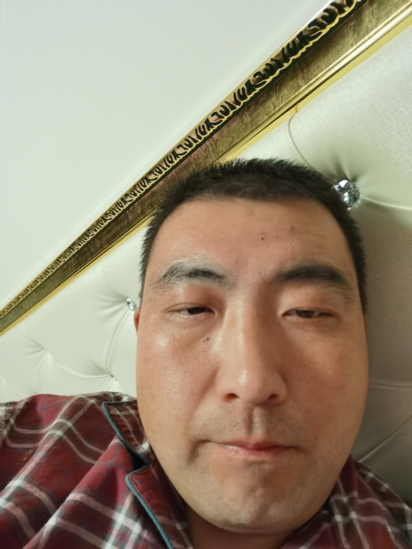 紫夜的第一张照片--平顶山相亲服务中心