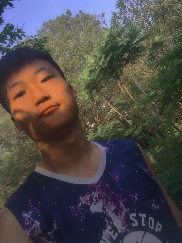 夏日的第一张照片--平顶山相亲服务中心