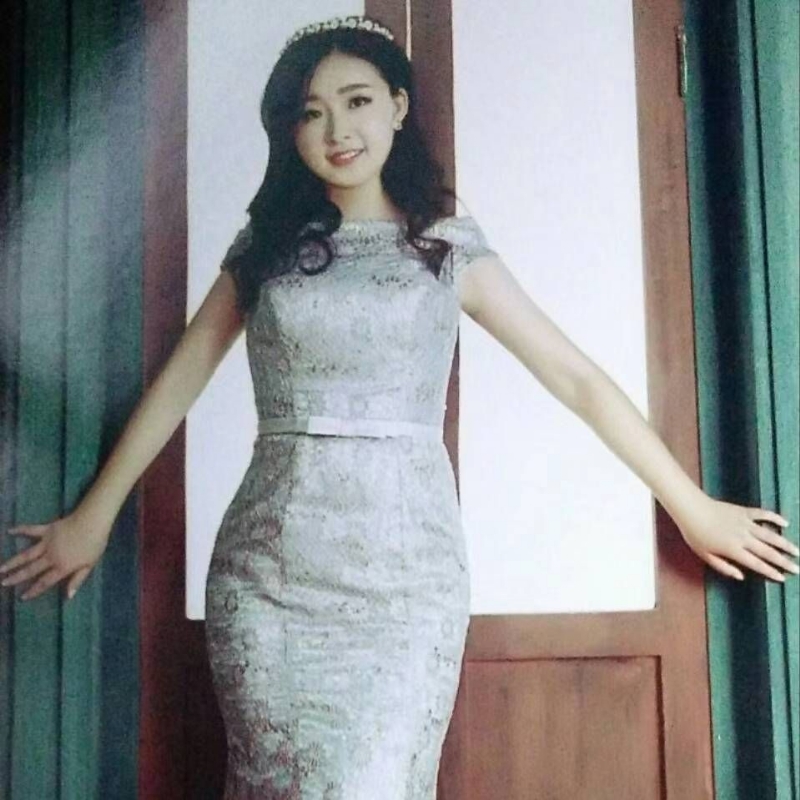 阳光女孩的第一张照片--平顶山相亲服务中心