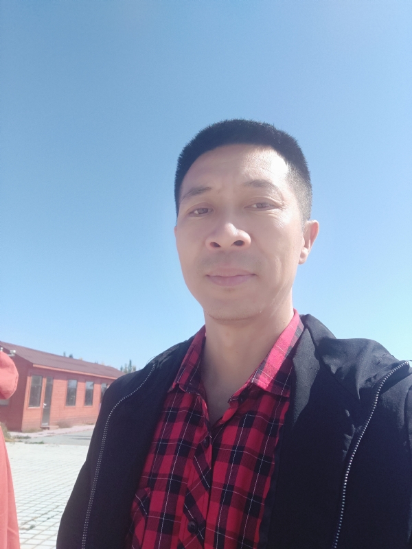 风滚草的坚持的第一张照片--平顶山相亲服务中心