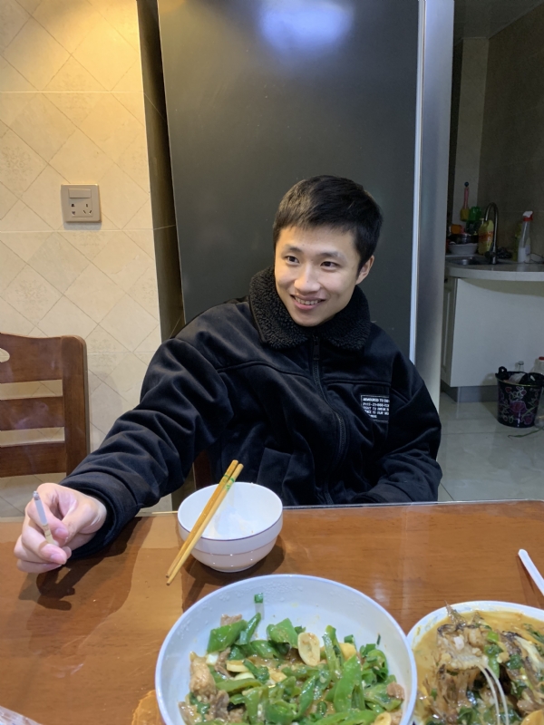 人间失格的第一张照片--平顶山相亲服务中心