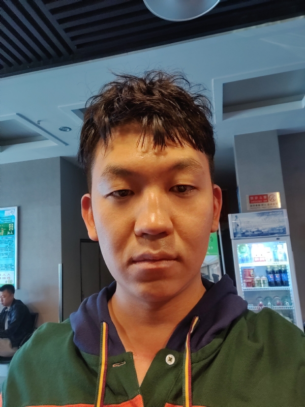 文哈哈的第一张照片--平顶山相亲服务中心