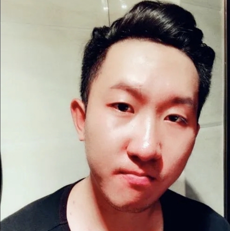 郭先生的第一张照片--平顶山相亲服务中心