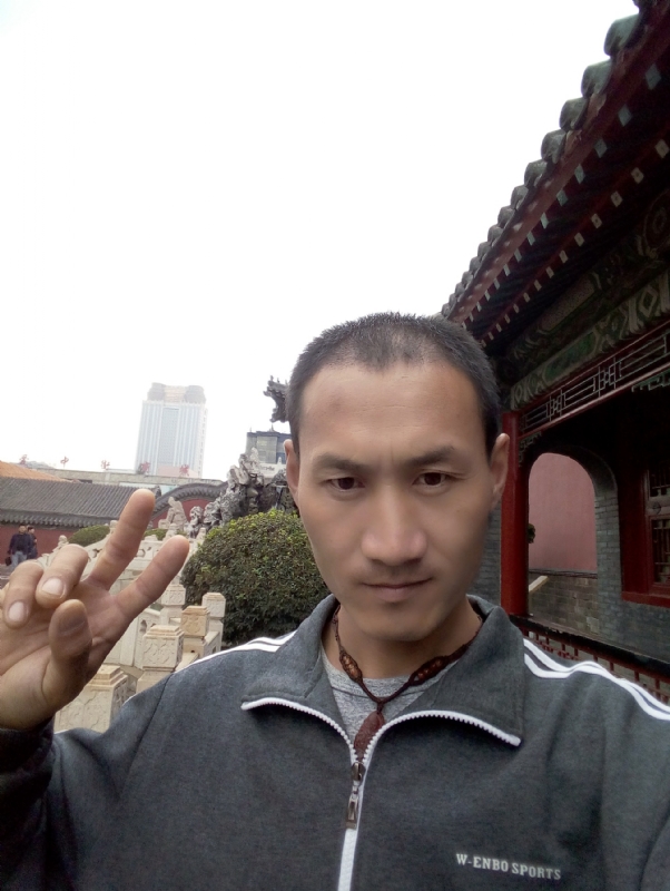 清雨的第一张照片--平顶山相亲服务中心