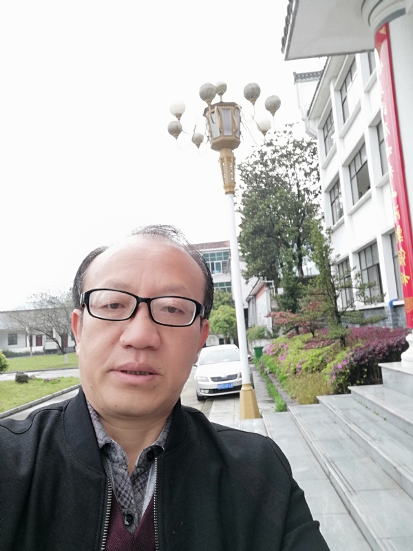 玫瑰祥云的第二张照片--平顶山相亲服务中心