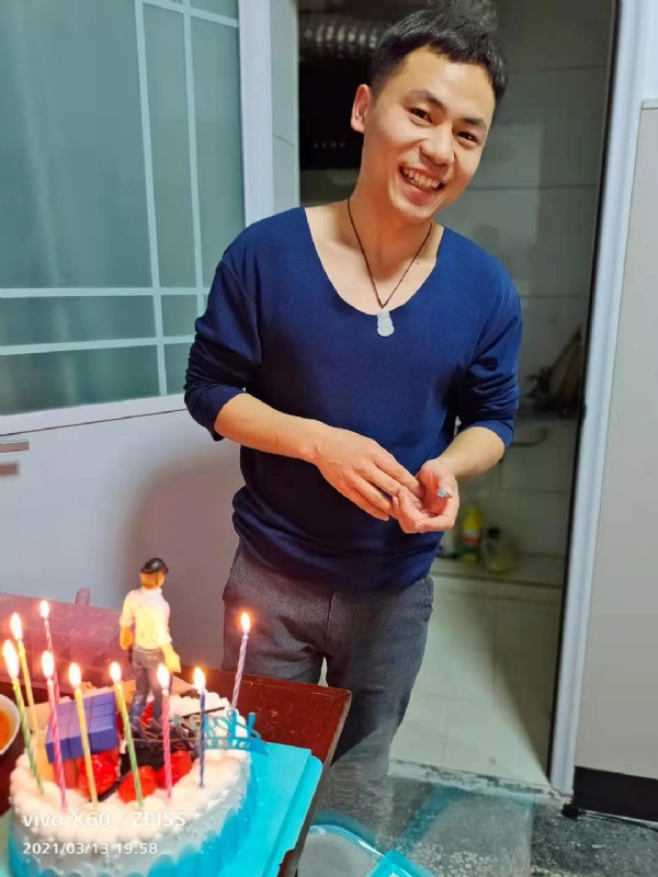 找结婚对象的第一张照片--平顶山相亲服务中心