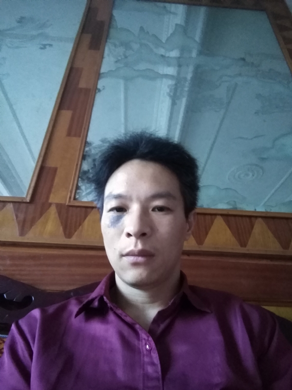 风中落叶的第一张照片--平顶山相亲服务中心