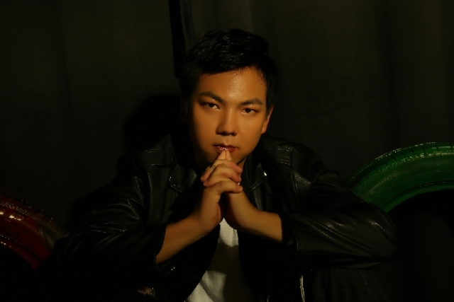 王先生的第一张照片--平顶山相亲服务中心