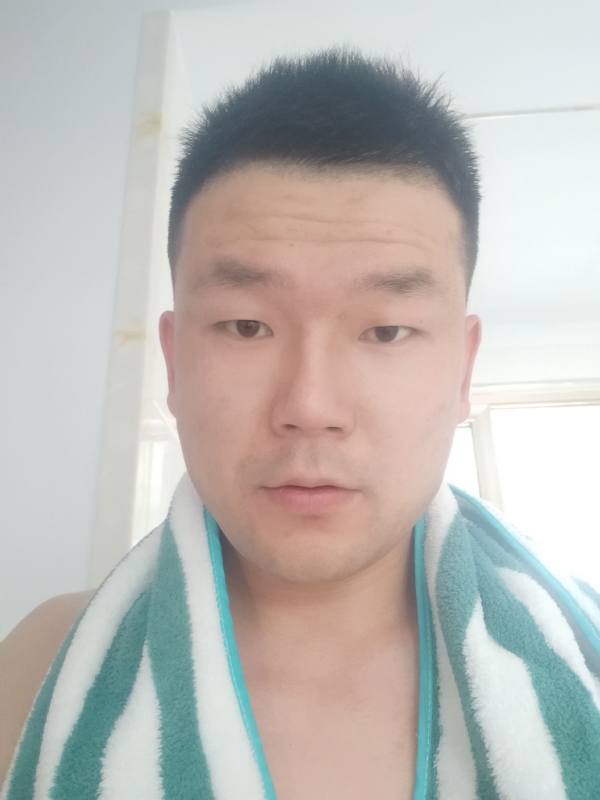 海滨的第一张照片--平顶山相亲服务中心