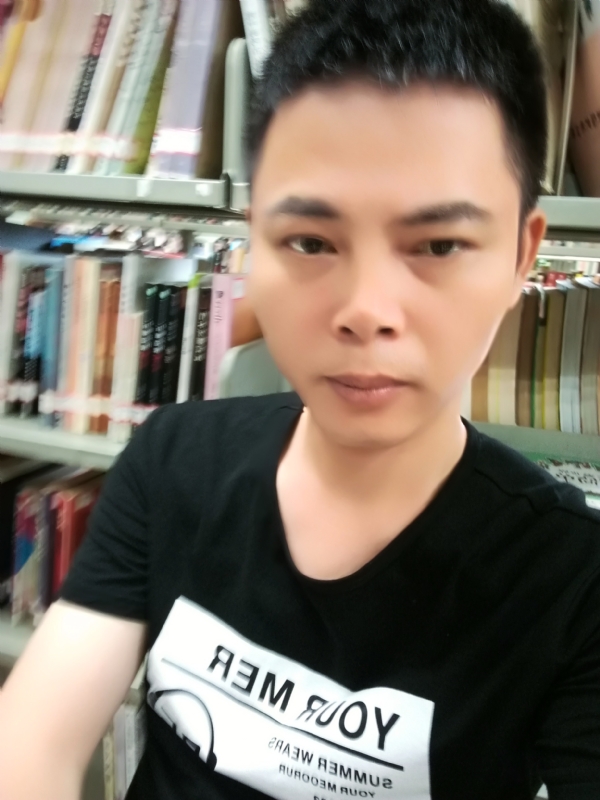 青青子衿的第一张照片--平顶山相亲服务中心