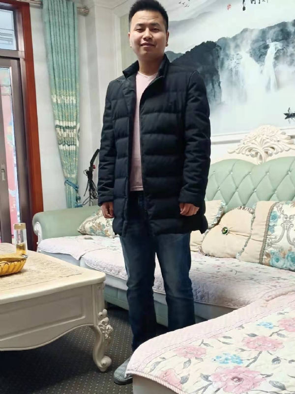 为爱奋斗的第一张照片--平顶山相亲服务中心